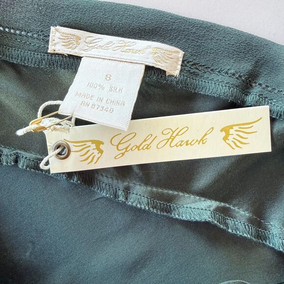 NWT Gold Hawk 100% Silk Embroidered Camisole in Deep Emerald Green Size Small - Picture 4 of 9
